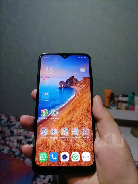 Xiaomi Redmi 8A. �/�, ������, 3G, 4G LTE, Dual-SIM, ���������� ����
