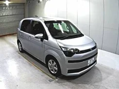 Toyota Spade. �������, ��������, 1.5 (109��.�.), ������, 85 000����. ��, �/�, ��� ���. ��� ����� �� ������������ ����
