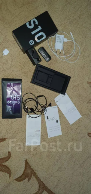 Samsung Galaxy S10e. �/�, �����, 4G LTE, Dual-SIM, ����������, NFC ����