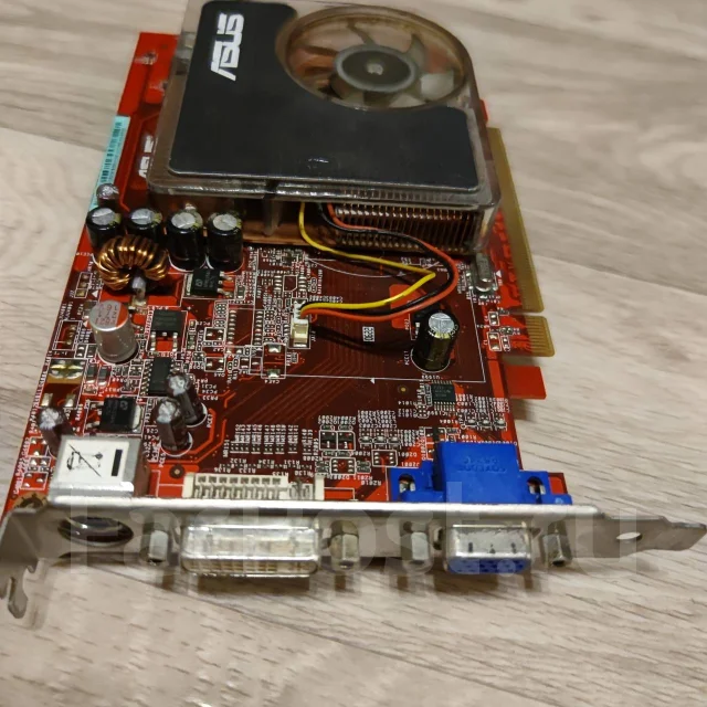 Radeon X1600 PRO ����