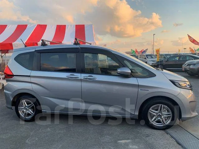 Honda Freed+. ��������, ��������, 1.5 (88��.�.), ������, 33 000����. ��, �/� ����