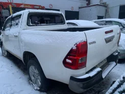 Toyota Hilux Pick Up. GUN125L, 2GDFTV ����