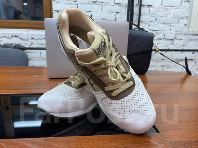 Asics Gel Respector Salmon Grey 42 4 000