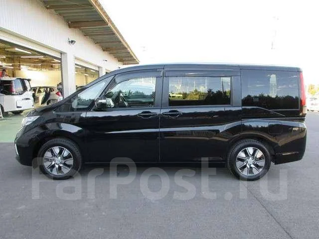 Honda Stepwgn. �������, 4wd, 1.5 (150��.�.), ������, 57 000����. ��. ��� ����� �� ������������ ����