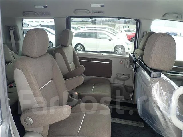 Honda Stepwgn. �������, 4wd, 1.5 (150��.�.), ������, 65 000����. ��. ��� ����� �� ������������ ����