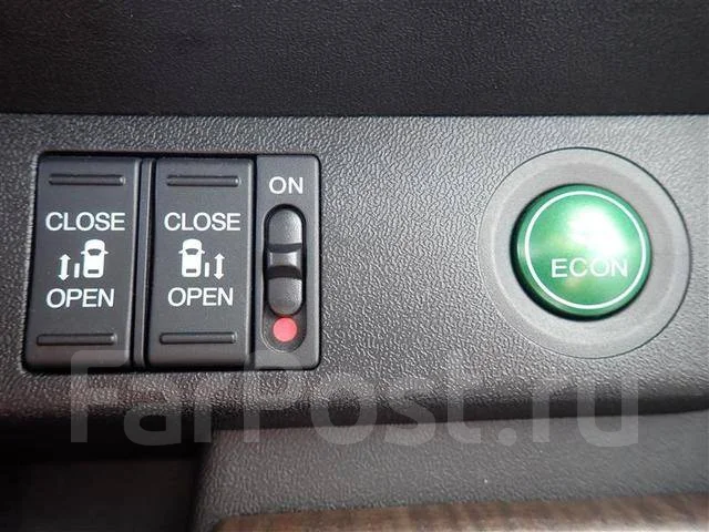 Honda Stepwgn. �������, 4wd, 1.5 (150��.�.), ������, 65 000����. ��. ��� ����� �� ������������ ����