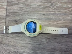 Alcatel OneTouch Watch. IP67 ����