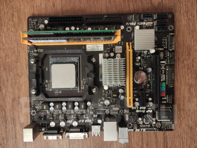 Socket AM3+ ����