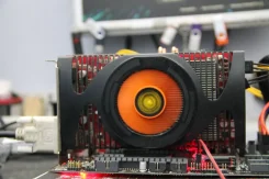GeForce GTS 250 ����