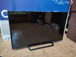 Sony KDL-32RE303. LCD (��) ����
