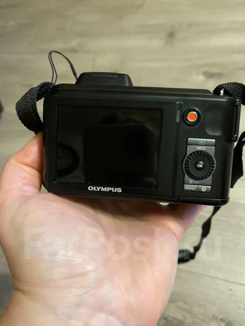 Olympus SP-600UZ ����