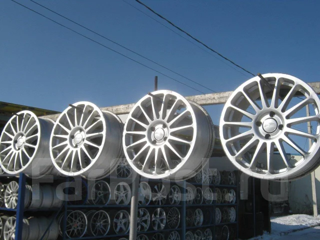 RAYS Versus Turismo. 7.0x17", 4x100, ET42 ����