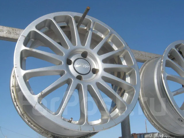 RAYS Versus Turismo. 7.0x17", 4x100, ET42 ����
