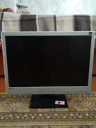 BenQ. 20.1" ����