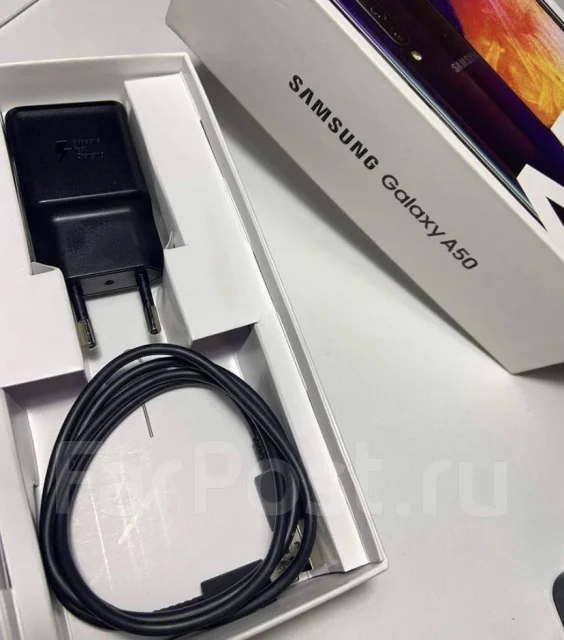 Samsung Galaxy A50. �/�, ������, 3G, 4G LTE ����