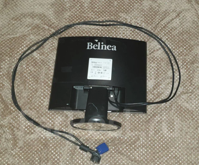 Belinea. 17" ����