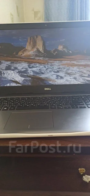Dell Inspiron 5565. 15.6", 2,4����, ��� 8 ��, ���� 917���, WiFi: 1, Bluetooth: 1, ����������� �� 2��. ����