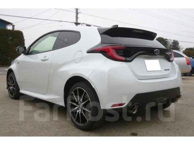 Toyota Yaris. ��������, 4wd, 1.5 (120��.�.), ������, 1����. ��, �/�. ��� ����� �� ������������ ����
