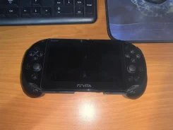 Sony PlayStation Vita ����