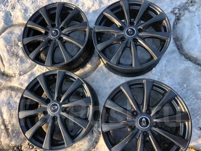 Vossen M-X3. 6.5x16", 5x114.3, ET48, �� 72���. ����