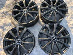 Vossen M-X3. 6.5x16", 5x114.3, ET48, �� 72���. ����