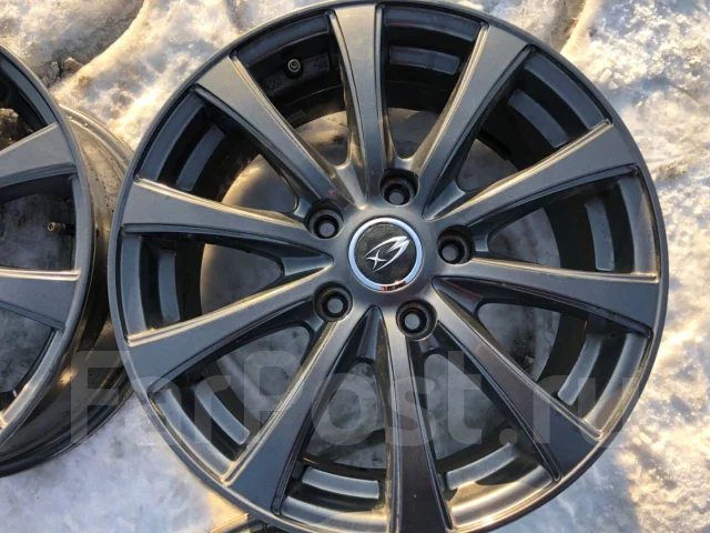 Vossen M-X3. 6.5x16", 5x114.3, ET48, �� 72���. ����