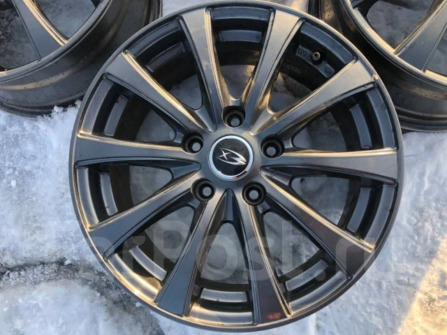 Vossen M-X3. 6.5x16", 5x114.3, ET48, �� 72���. ����