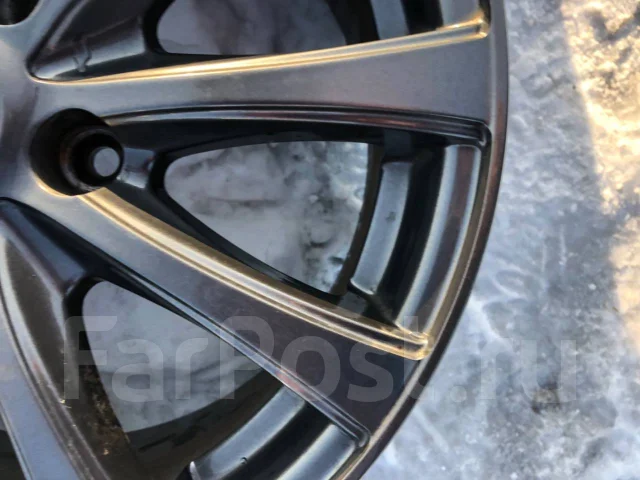 Vossen M-X3. 6.5x16", 5x114.3, ET48, �� 72���. ����