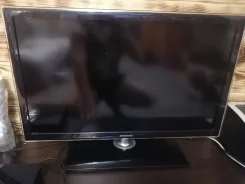 Samsung UE32D4000. LCD (��) ����