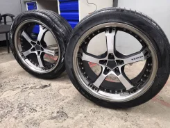Keskin. 8.5x19", 5x112, ET40 ����