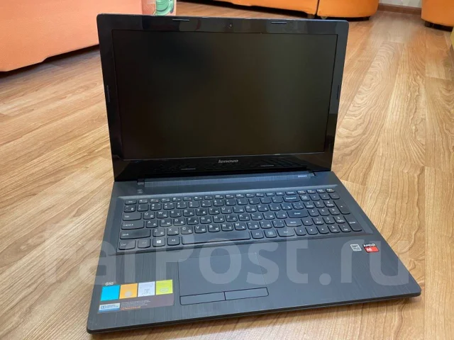 Lenovo IdeaPad G50-45. 15.6", 1,8����, ��� 4 ��, ���� 500���, WiFi: 1, Bluetooth: 1, ����������� �� 3��. ����