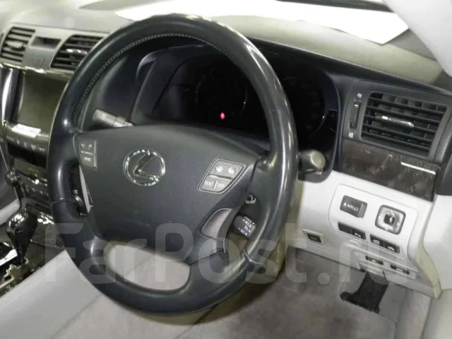 Lexus LS600h. �������, 4wd, 5.0 (394��.�.), ������, �/�, ��� ���. ��� ����� �� ������������ ����