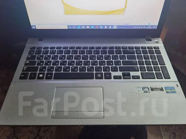 Samsung ATIV Book 4 450R5E. 15.6", ��� 4 ��, ���� 500���, WiFi: 1, Bluetooth: 1, ����������� �� 1��. ����