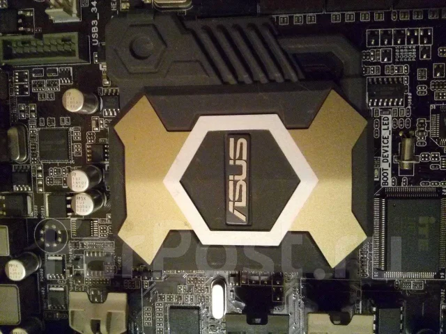 AMD 990FX ����
