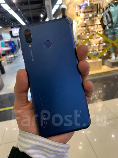 Honor Play. �/�, �����, 3G, 4G LTE, Dual-SIM, NFC ����