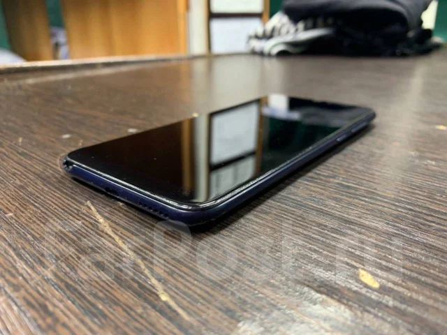 Honor 8C. �/�, �����, 3G, 4G LTE, Dual-SIM ����