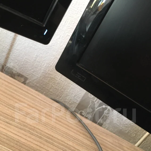 Samsung. 24" ����