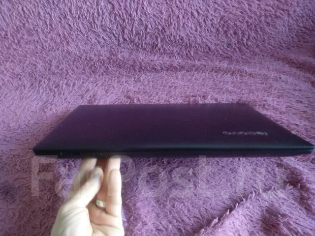 Lenovo B50-70. 15", 2 700����, ��� 6 ��, ���� 500���, WiFi: 1, Bluetooth: 1, ����������� �� 5��. ����