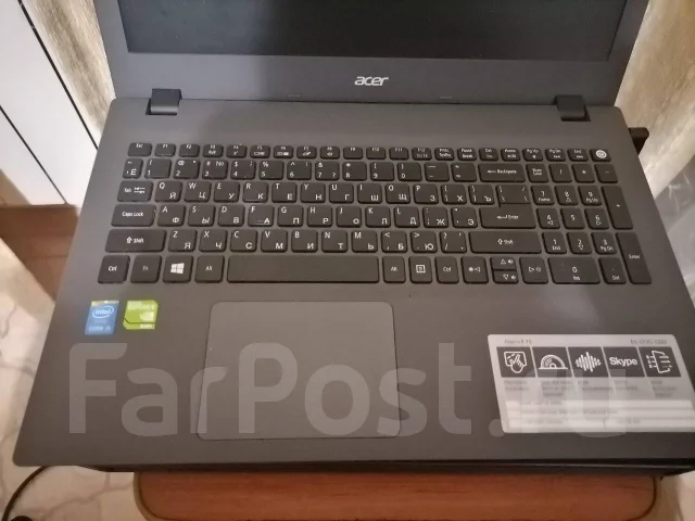 Acer Aspire E5-573G-5203. 15.6", 2,2����, ��� 8 ��, ���� 1 000���, WiFi: 1, Bluetooth: 1, ����������� �� 2��. ����