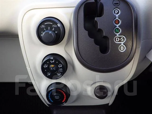 Toyota Spade. ��������, ��������, 1.3 (95��.�.), ������, �/�. ��� ����� �� ���������� ����