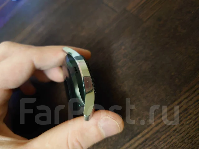 Samsung Galaxy Watch. GPS, NFC ����