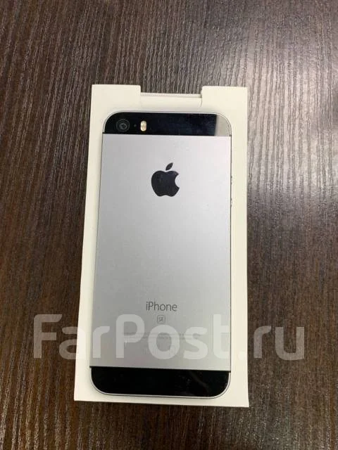 Apple iPhone SE. �/�, ������, 3G, 4G LTE, NFC ����