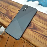 Samsung Galaxy A51. �/�, ������, 3G, 4G LTE, Dual-SIM, NFC ����
