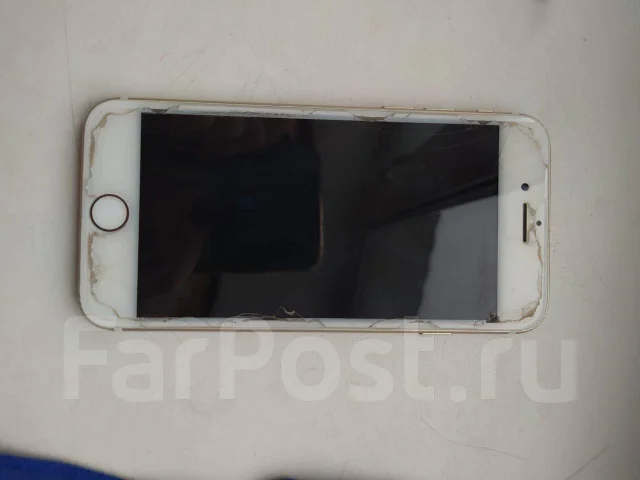 Apple iPhone 7. �/�, �������, 3G, 4G LTE, NFC ����