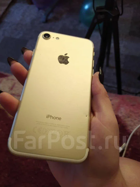 Apple iPhone 7. �/�, �������, 3G, 4G LTE, NFC ����