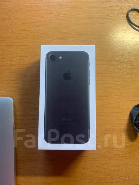 Apple iPhone 7. �/�, ������, 3G, 4G LTE, ����������, NFC ����