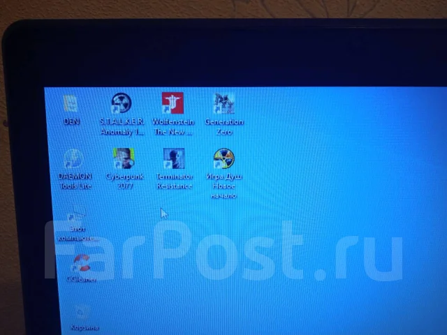 DEXP Atlas. 17.3", 2,6����, ��� 8 ��, ���� 500���, WiFi: 1, Bluetooth: 1, ����������� �� 2��. ����
