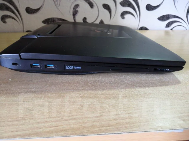 Asus ROG. 17.3", 2,4����, ��� 16 ��, ���� 10 000���, WiFi: 1, Bluetooth: 1, ����������� �� 3��. ����