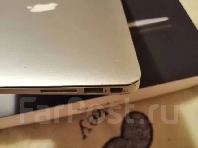 Apple MacBook Air 13 2010 Late. 13.3", 1,8����, ��� 2048 ��, ���� 128���, WiFi: 1, Bluetooth: 1, ����������� �� 5��. ����