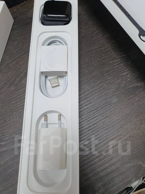 Apple Watch Series 5. GPS, NFC, IP68 ����